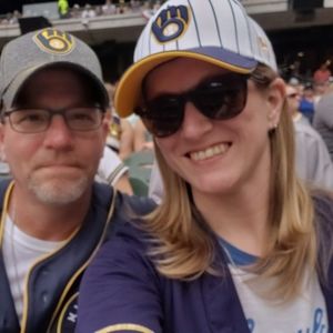 Meet your Posher, Claire